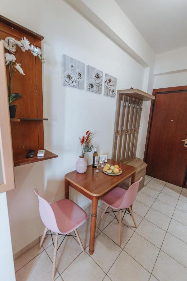 Shiny Filis For 2 Vipgreece Apartment เอเธนส์ ภายนอก รูปภาพ